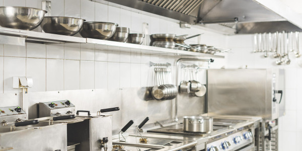 Limpiezas de Conductos de Extracción y Ventilación Hita · Cocina de Chiringuitos