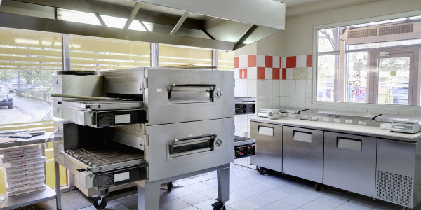 Limpiezas de Conductos de Extracción y Ventilación Uceda · Cocina de Residencias