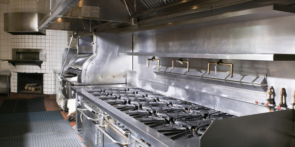 Limpiezas de Conductos de Extracción y Ventilación Trillo · Cocina de Restaurantes